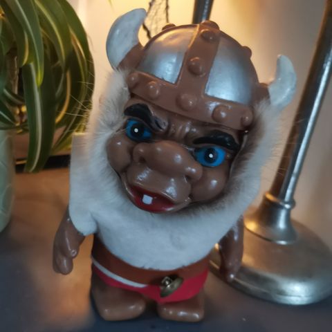 Vintage John nissen viking troll  (DANSK) fra slutten av 60 tallet