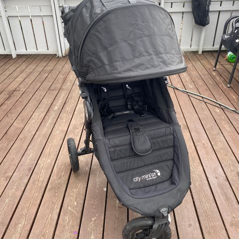 RESERVERT - Babyjogger city mini GT