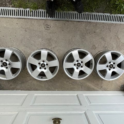 4 felger til Opel Vectra 16-toms