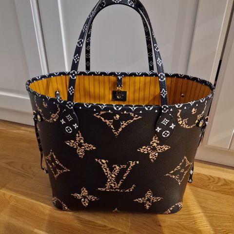 Louis Vuitton Neverfull MM