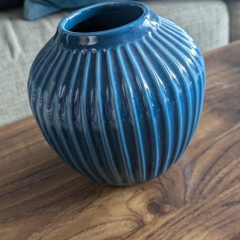 Kahler vase