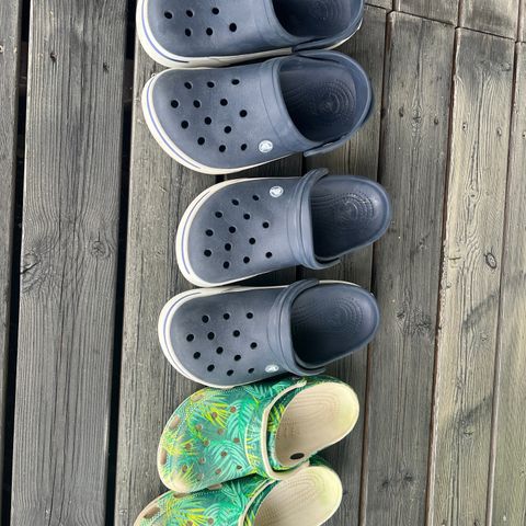 CROCS SANDALER