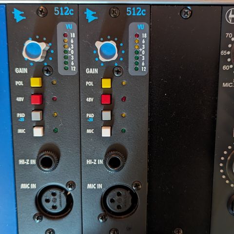 Api 512C for  500 rack format til salgs