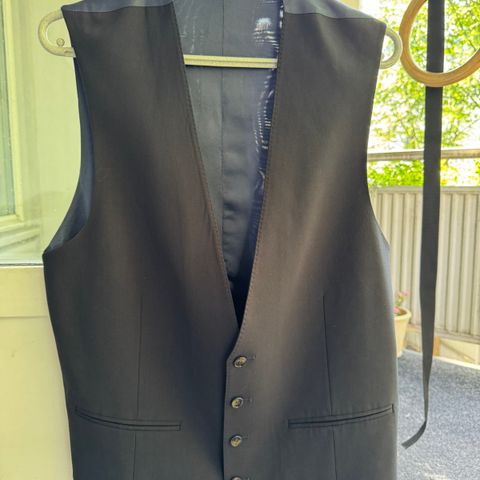 Vest til dress strl. Large