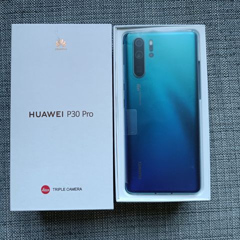 Helt ny Huawei P30 Pro 128 GB!