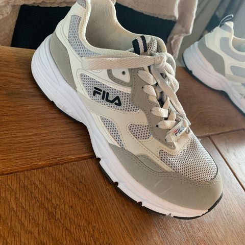 FILA sko