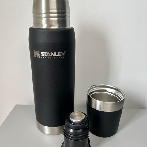 Stanley Master Vacuum flaske 0.75L Foundry Black