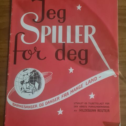 Hefte lær og spille piano