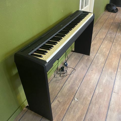 Yamaha stativ , piano stiv