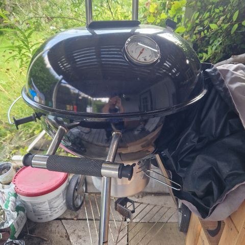 Grill med trekk og termostat