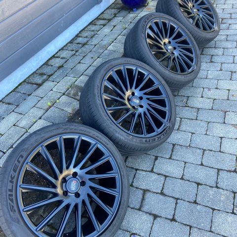 Komplette hjul. 5x112 mercedes (sorte bolter medfølger)