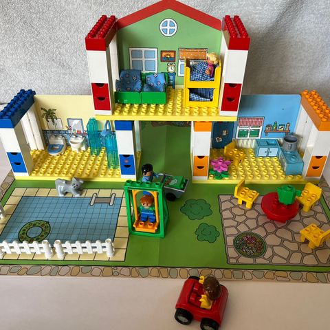 Sjeldent Lego duplo hus fra 2002
