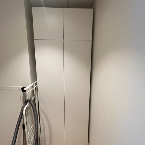 Skap/Garderobe