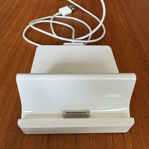 Apple iPad charging dock - (Modell A1381)