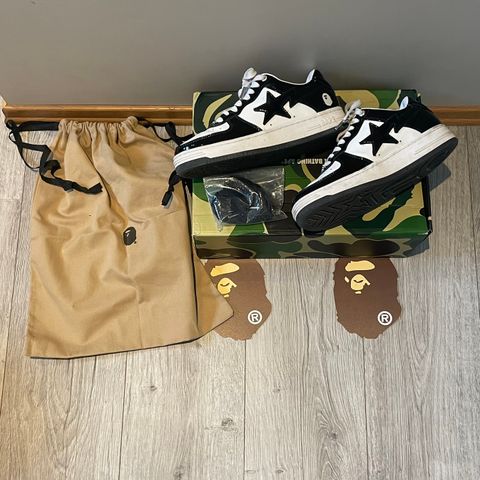 Bapestas Black and White (39)