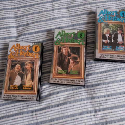 Albert og Herbert Vol. 1, 2 og 3 på VHS selges!