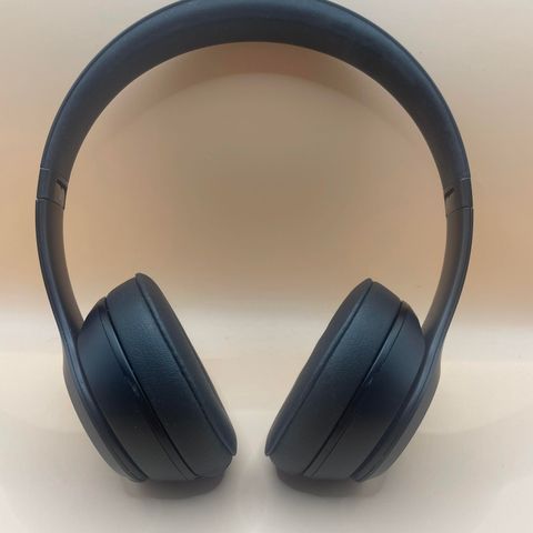 Beats Solo 3 Bluetooth Headset