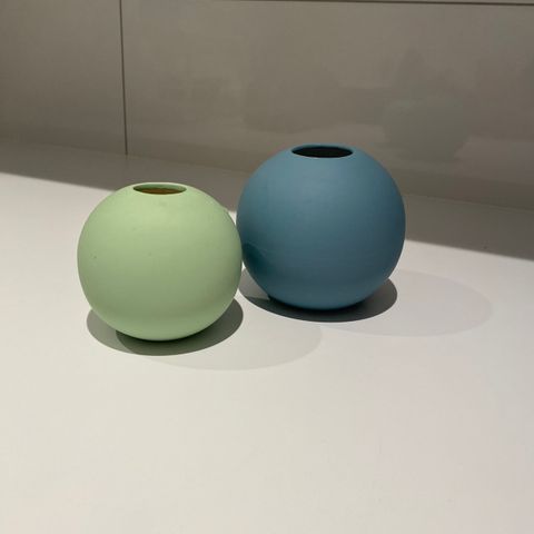 Ball-vaser fra Cooee design