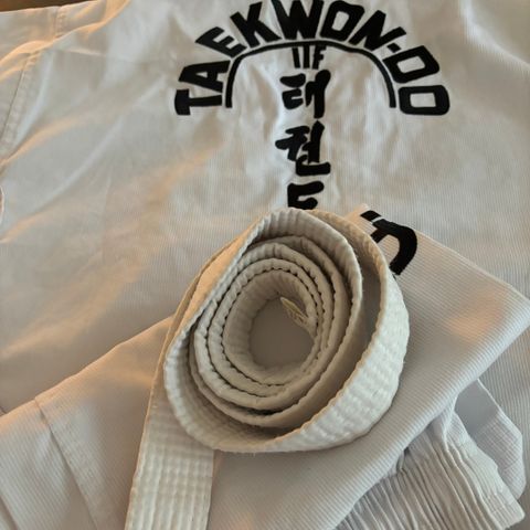 Taekwon-do drakt str 120