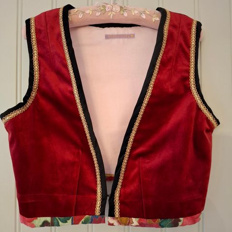 Festdrakt vest