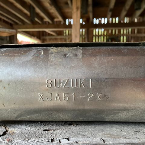 Suzuki sj 413