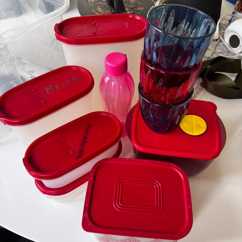 Tupperware selges samlet