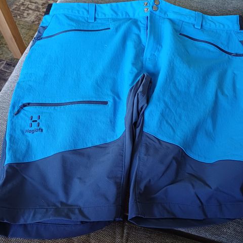 Hagløfs zircon shorts