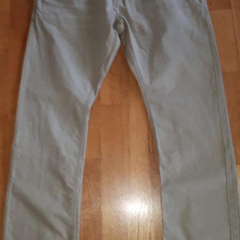 Fin Redwood Jeans strl 36/30