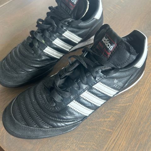 Adidas Mundial str 37 1/3