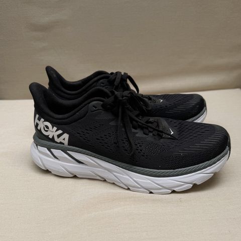 Hoka Clifton 7 str 38