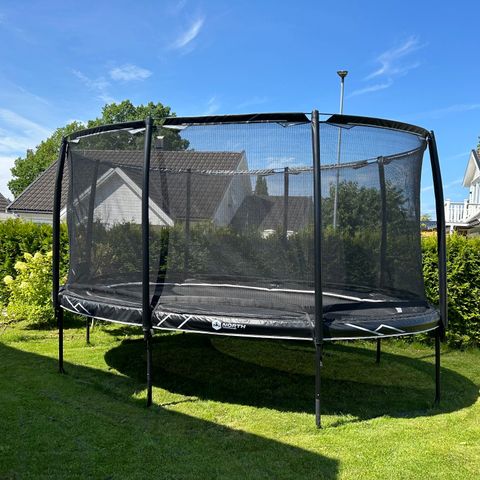 Trampoline