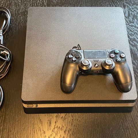 PlayStation 4 Slim