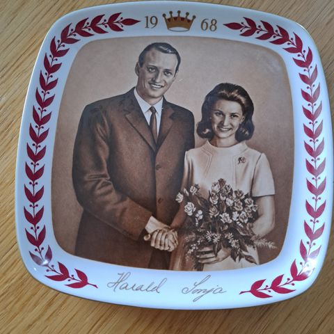 Minneplate Harald og Sonja 1968