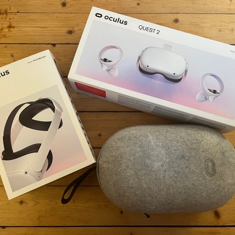 Oculus / Meta Quest 2 (256 GB) + Elite Strap, Carrying Case & Silicone Cover