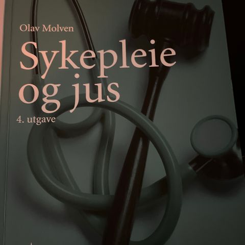 Sykepleie og juss.