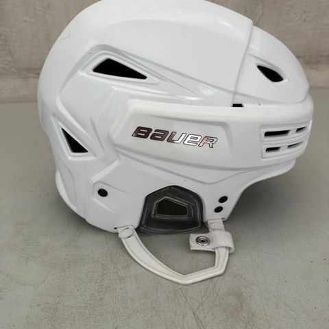 Bauer RE-ACT 200 hockeyhjelm (hvit)