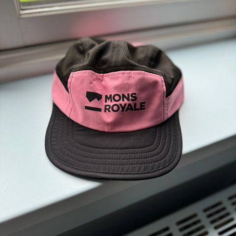 Mons Royale 5-panel caps