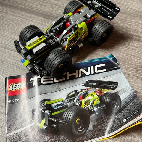 LEGO Technic “Pull-Back” 42072