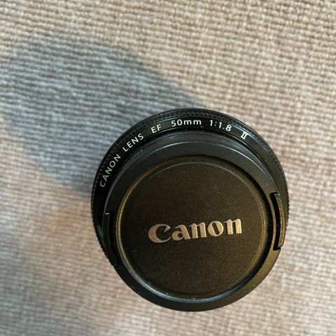 Canon EF 50mm f/1.8 II