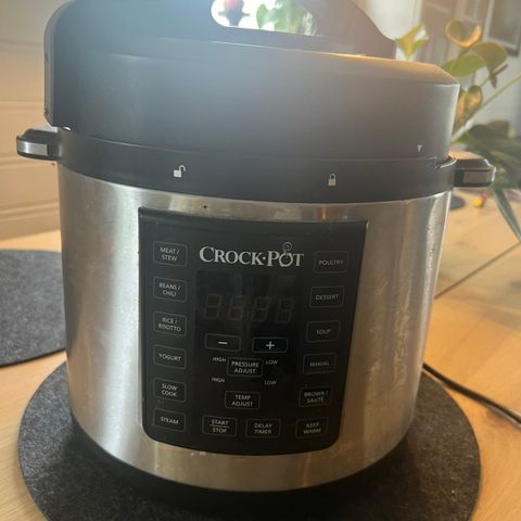 Crock-Pot Express slow cooker 5,6 l