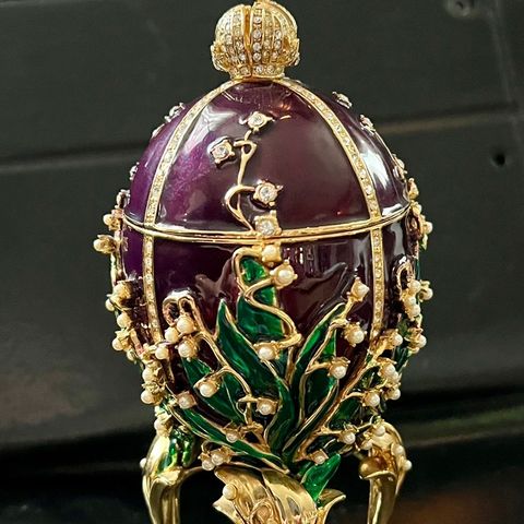 Faberge egg.  Smykkeskrin