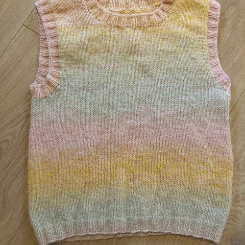 Hjemmestrikket vest 6-8 år