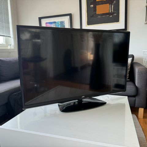 40” JVC Tv