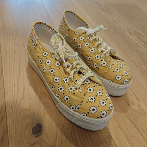 Superga sko