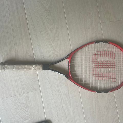 Tennis racket junior