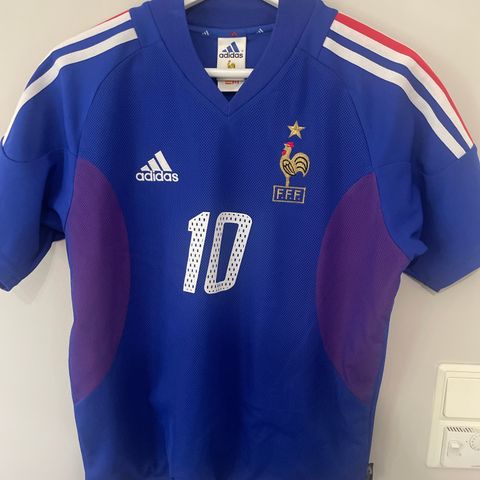 Frankrike 2002 hjemmedrakt #10 Zidane