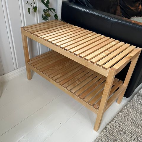 Mogler IKEA benk (reservert)