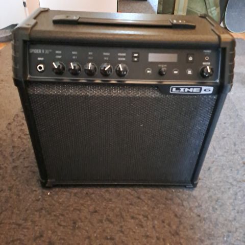 Line 6 Spider V 30