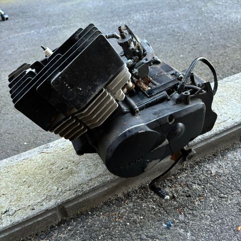 Suzuki TS50X motor