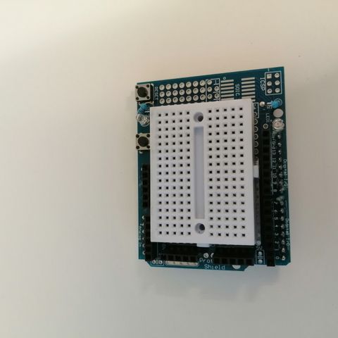 Arduino prototype expansion board med mini breadboard
